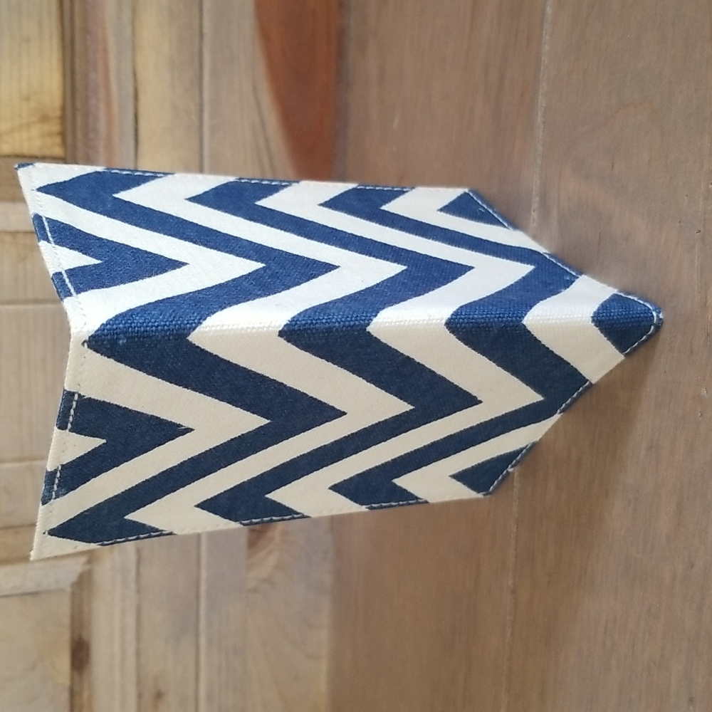 Tablet Case, Passport Cover and Key Rings - Picture 9 of 13